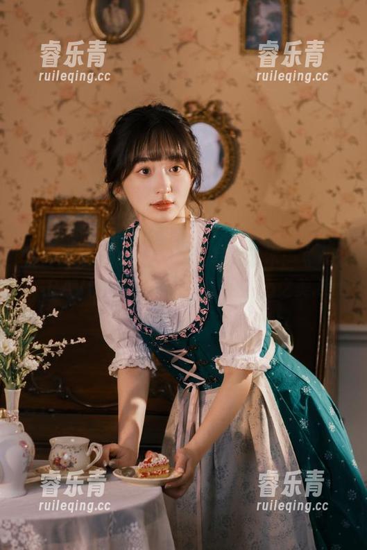 随Jang Joo(장주)领略写真艺术：《ARTGRAVIA-VOL》原图展现内心之美.txt